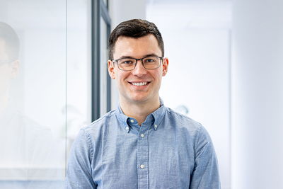 Profilbild eines Produktmanagers der i-doit group