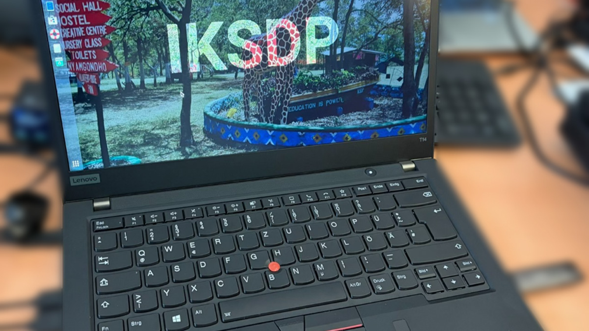 Installation des IKSDP-Linux auf einem der gespendeten Notebooks von SHD.