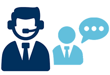 Kundendienstmitarbeiter berät einen Kunden über IT-Lösungen von SHD in einem professionellen Kontext.